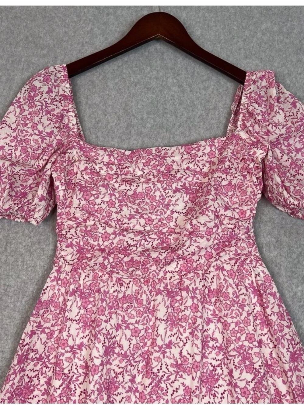 Pink Floral Square-Neck Midi Dress with Puff Sleeves - Picture 2 of 7
